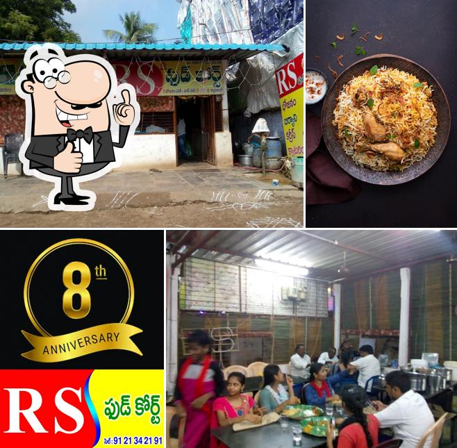 RS Food Court
