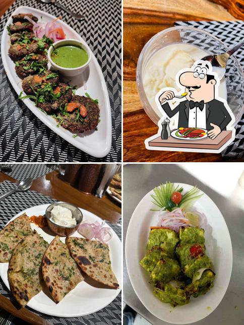 Food at Amaar Kashi - Pure Veg North Indian & Indo Chinese Cuisine