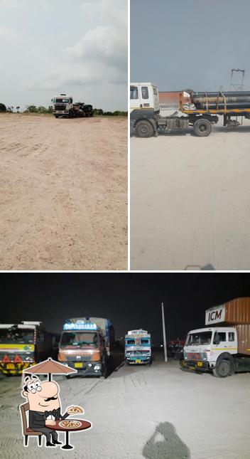 The exterior of U.P. BIHAR Driver's dhaba Alahabad