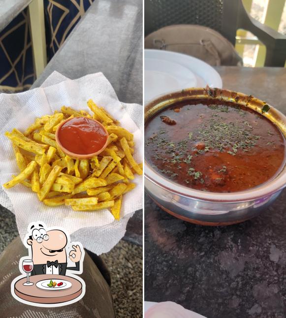 Meals at Hotel Nanashri (Khandobachi Tekadi)