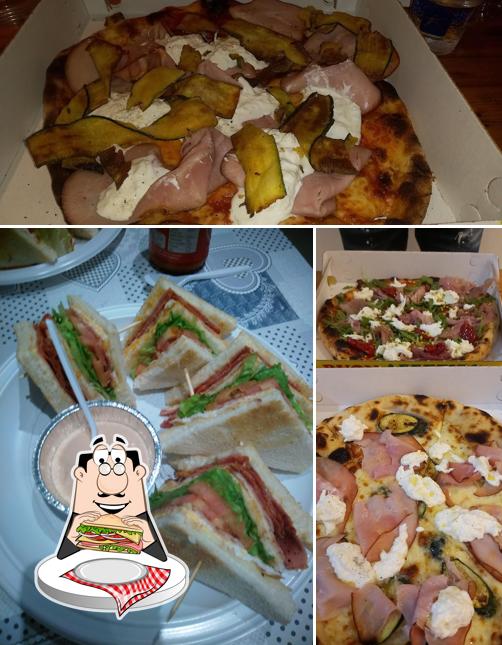 Club sandwich al Punto Pizza