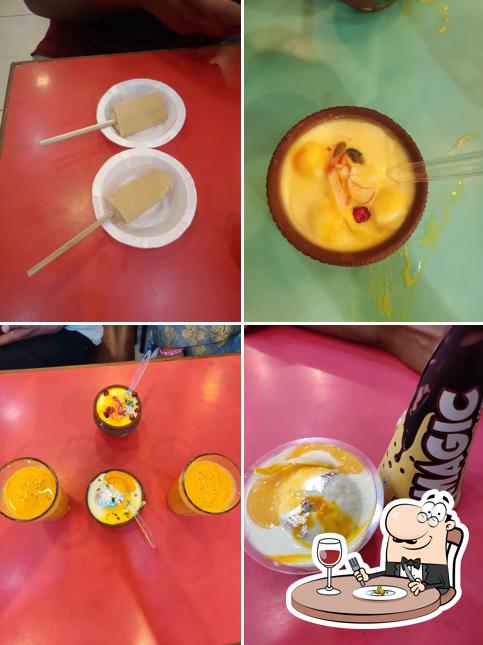 Food at Vishal kulfi Dewas