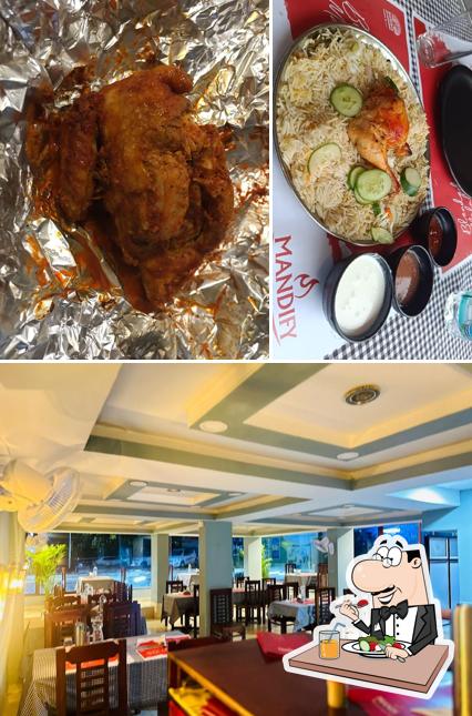 The picture of Mandify Restaurant ಮಂಡಿಫೈ ರೆಸ್ಟೋರೆಂಟ್’s food and interior