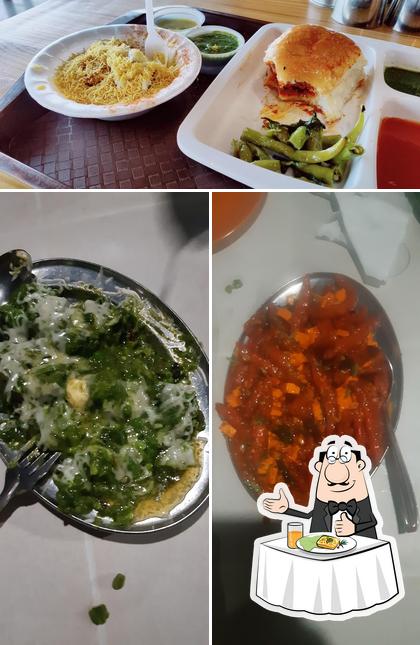 Food at Hot Break Fast Food & Garden