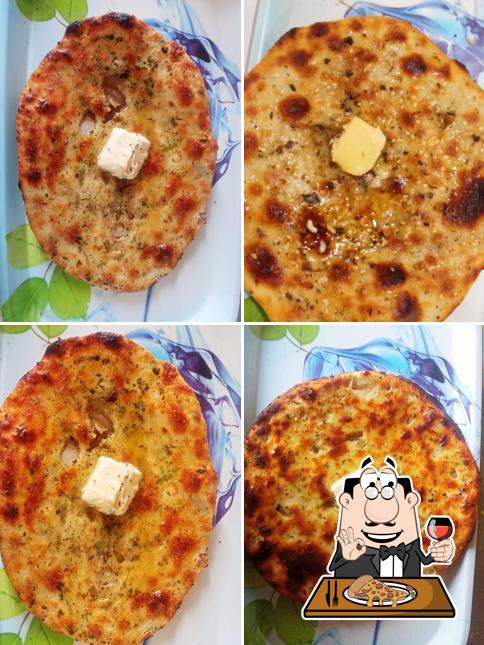 Order different variants of pizza