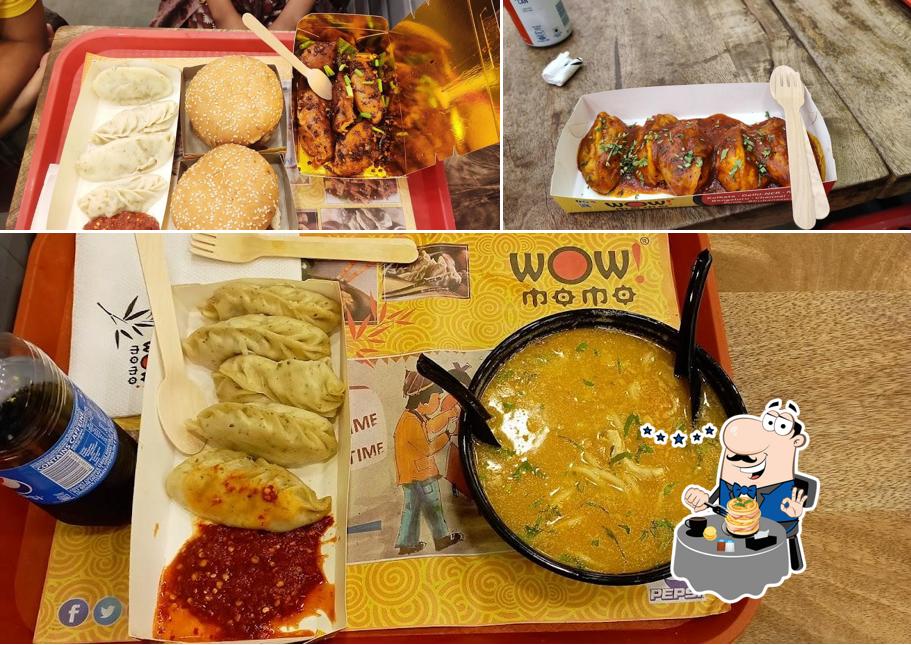 Food at Wow! Momo