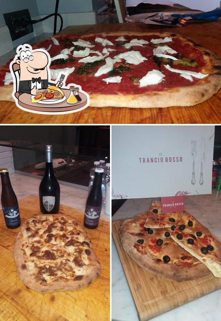 Scegli tra le molte varianti di pizza
