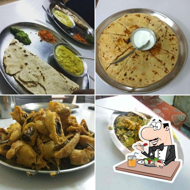 Food at Soham Dinning Hall And Food Zone