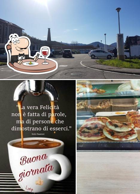 La immagine di cibo e esterno da La Vecchia Filanda