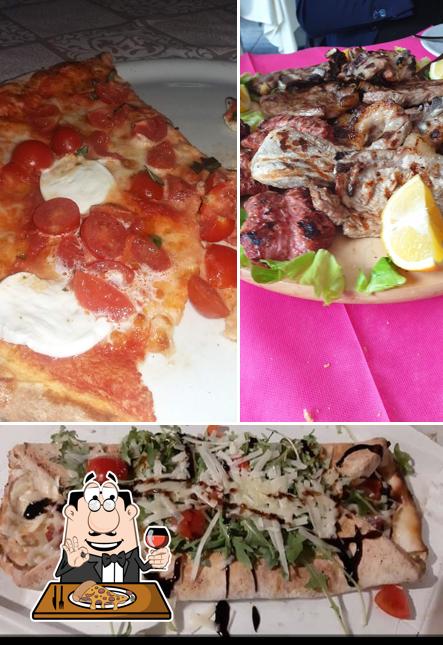 Scegli una pizza a Ristorante Pizzeria Da Salvatore