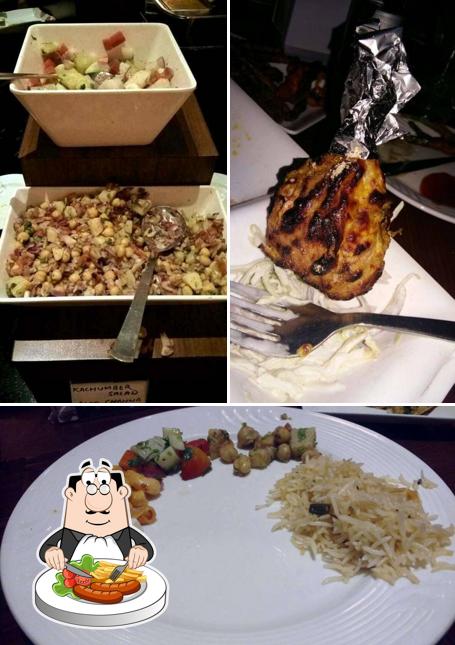 Food at Sip 'n' Dine