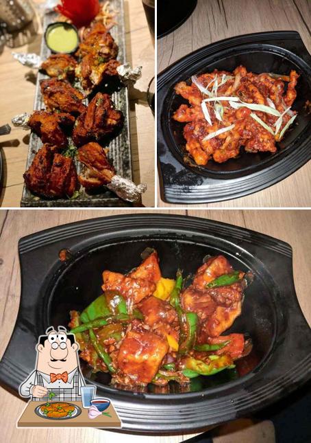 Chicken wings at Gasm