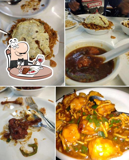 New Golden Dragon, Aundh Road, Khadki, Pune serves meat meals