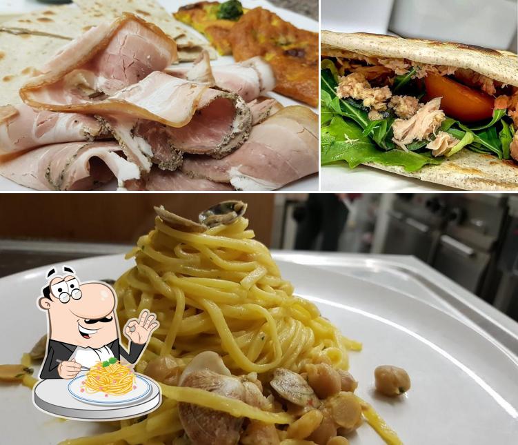 Spaghetti alla carbonara al Da Peppe Calcinelli