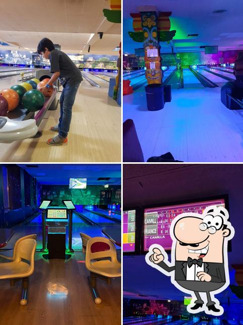 Siediti a un tavolo di Gran Canyon Bowling Biliard