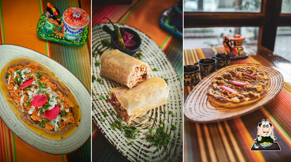 Meals at México Lindo