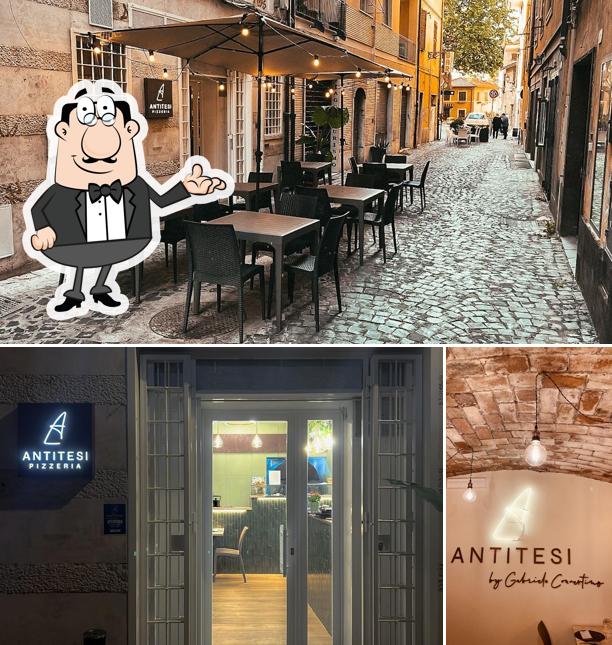 Gli interni di Antitesi Pizzeria