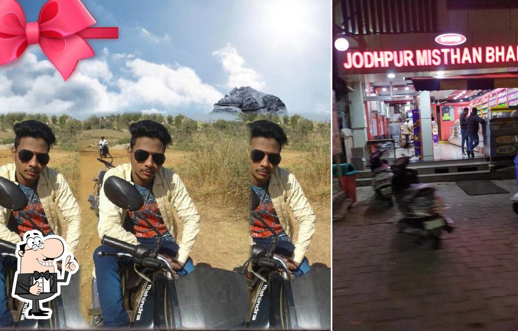 Here's a pic of Jodhpur Mishthan Bhander