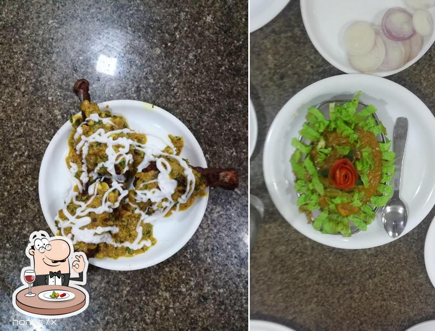 Food at NEW SHAH ZULFIQAR HOTEL