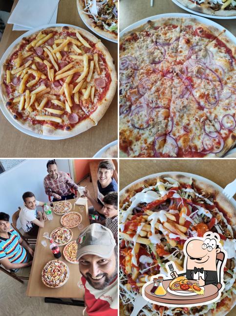 Ordina tra le molte varianti di pizza