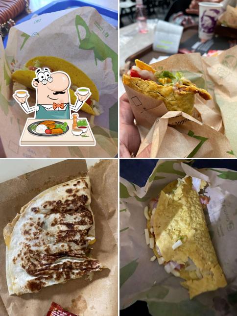 Meals at Taco bell