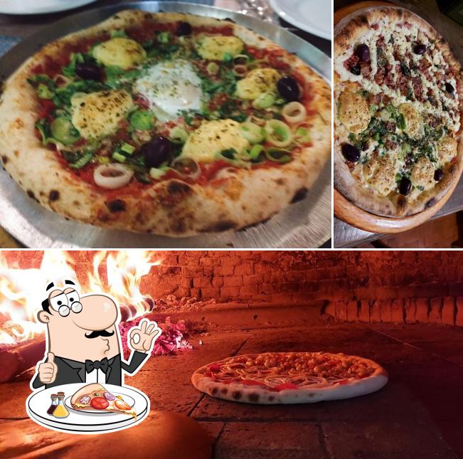 No Pizzaria Italia, você pode degustar pizza