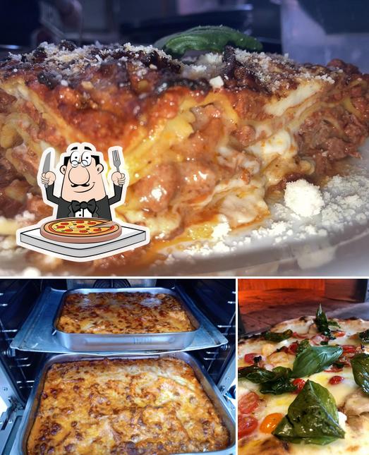 Scegli una pizza a ControSenso Bar Trattoria pizzeria