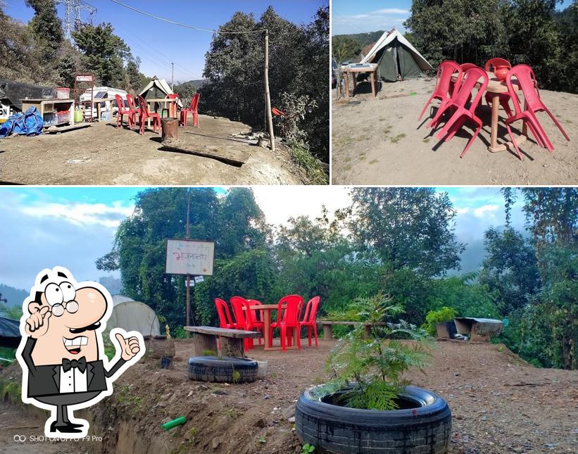 The interior of Traditional Food Point