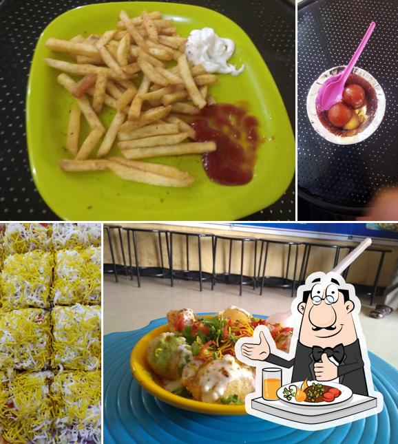 Food at Ridhi Sidhi Chat House