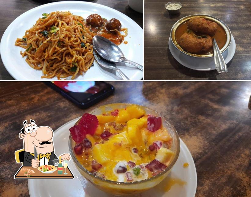 Food at Hotel Shree Tara Pure Veg