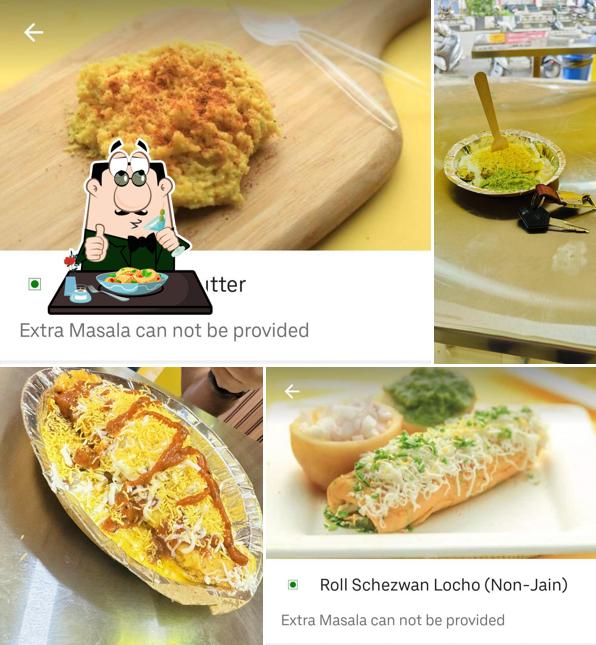 Food at Jani Locho & Khaman House