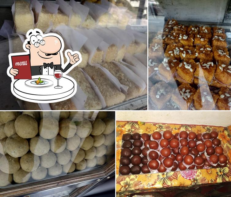 Food at Nagarkoti sweets
