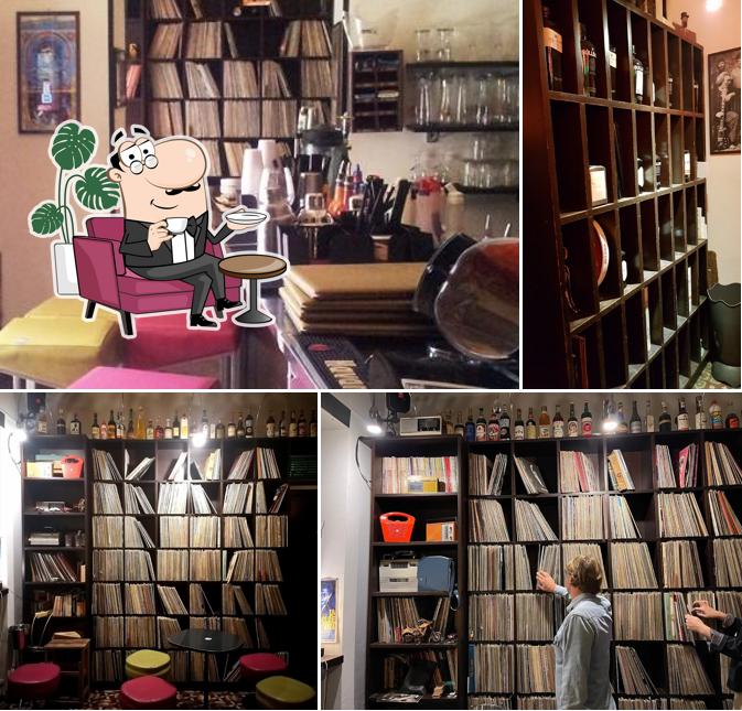 Siediti a un tavolo di Vinile