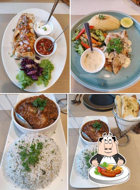 Food at Papyrus Restro Cafe
