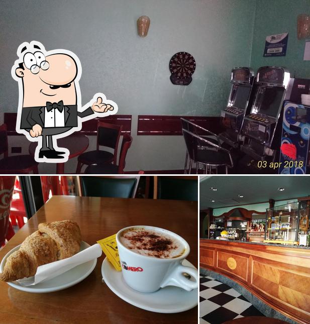 La immagine della interni e bancone da bar di PI.VI SNC DI PICCALUGA S. E DOS SANTOS VINICIO JOSÉ
