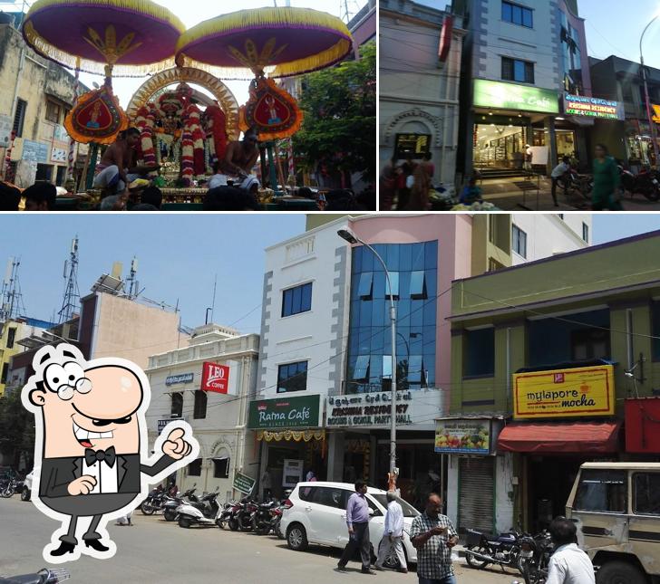 The exterior of Ratna Cafe