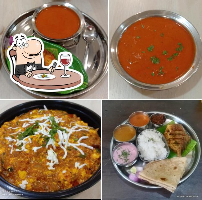 Meals at Malvani Klub