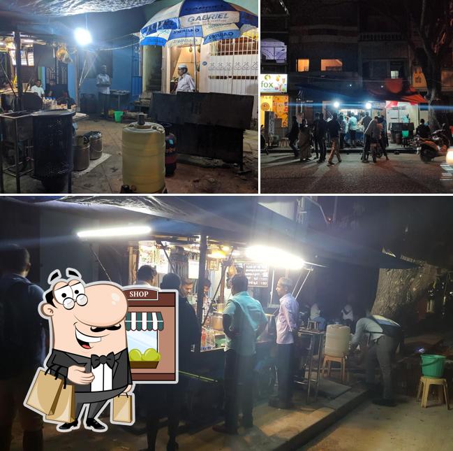 The exterior of Nizam Soup Stall