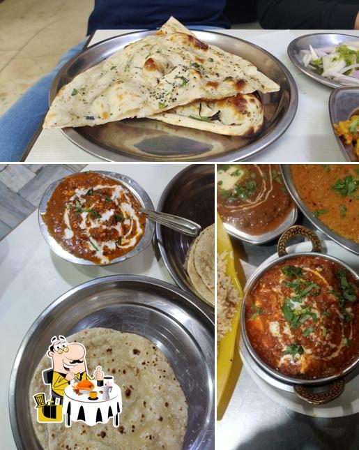 Food at Rishi Vaishno Dhaba