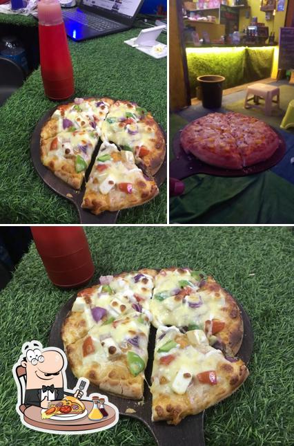 Order various variants of pizza