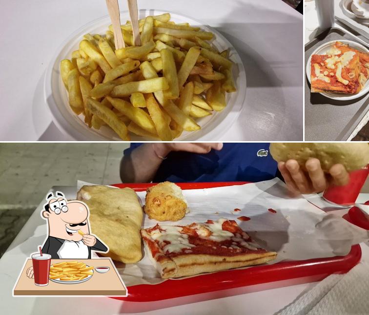 Patatine fritte al Pizzeria La Romana