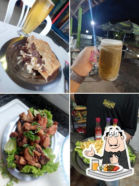 Comida em Garapão Viçosa pastel e caldo de cana