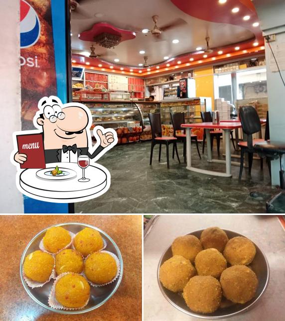 Meals at Nut Khut Sweets