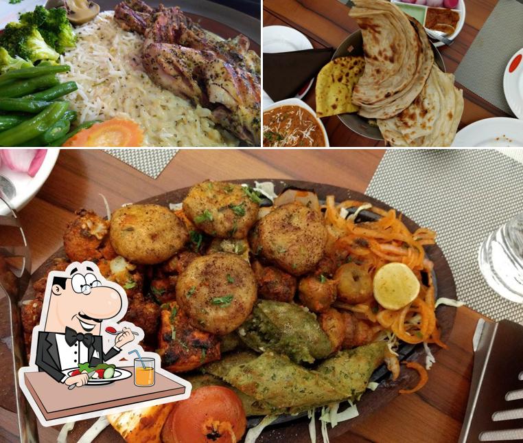 Food at Pack 'N' Chew