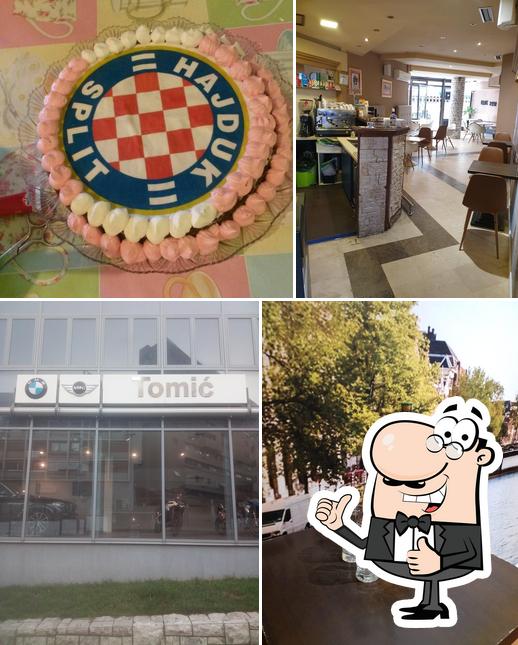 Ecco una foto di caffe bar Táman