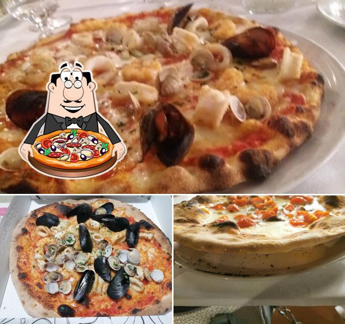 Scegli una pizza a Chalet Ristorante Pizzeria Garden Lido