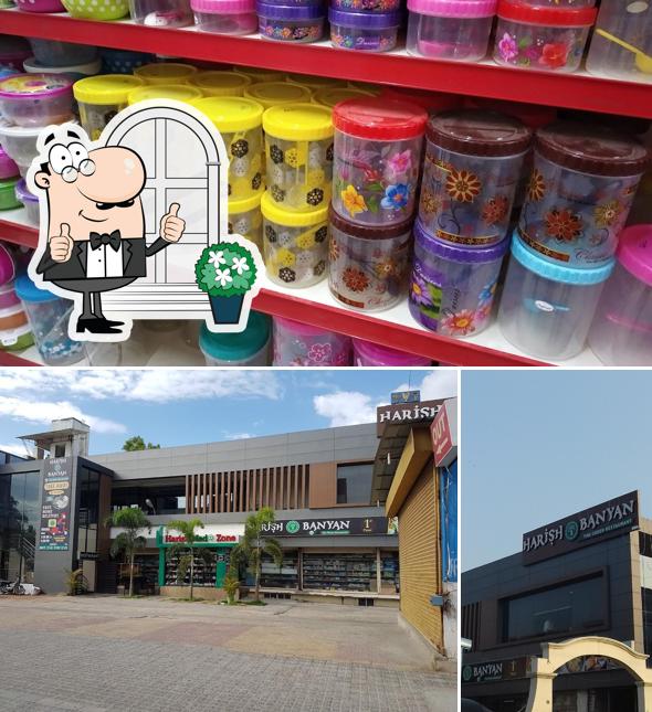 Harish Banyan is distinguished by exterior and beer