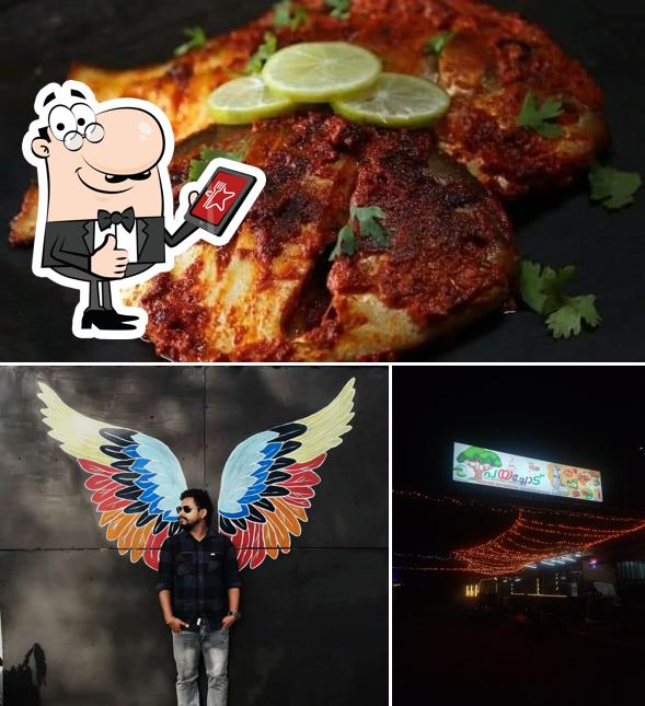 See this pic of PAYACHOD RESTAURANT