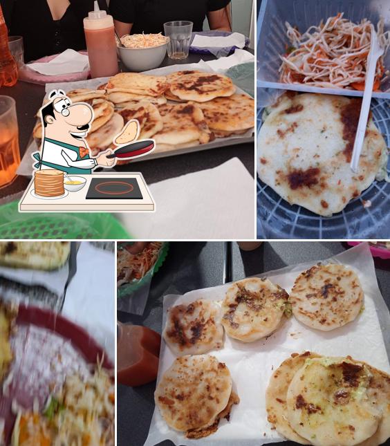 Pancakes al Pupuseria Don Nelson