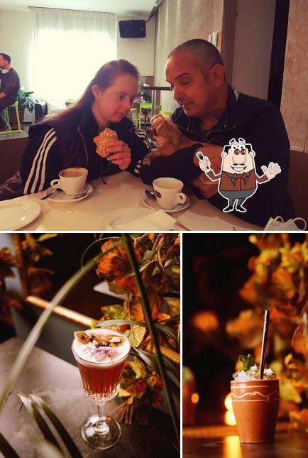 La immagine della cibo e tavolo da pranzo di Eravamo 4 Amici Al Bar